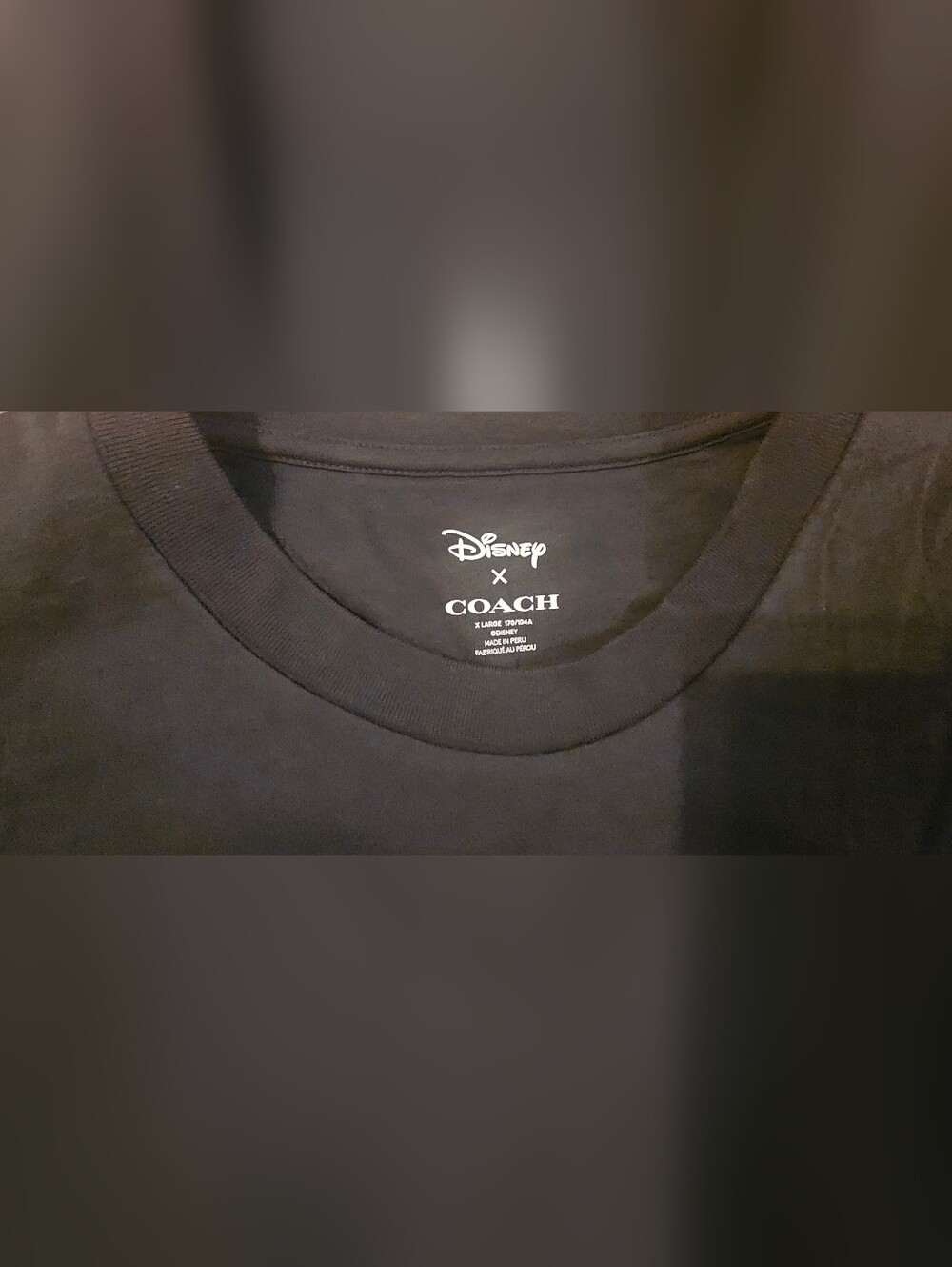 Disney X Coach Wink Mickey Mouse T Shirt size XL - Picture 3 of 9